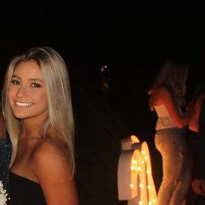 Meet your Posher, Gabriela